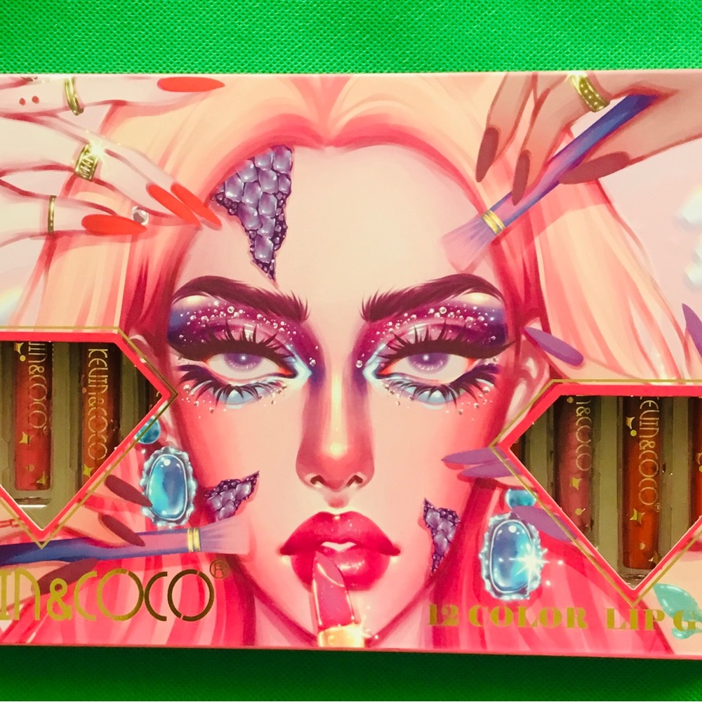 Lipglosses NWT set of 12 tinted lipglosses - Picture 2 of 3